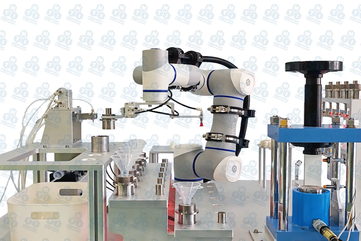 Autonomous Platform for Solid-State Material Synthesis – AM-SP02 - Image 4