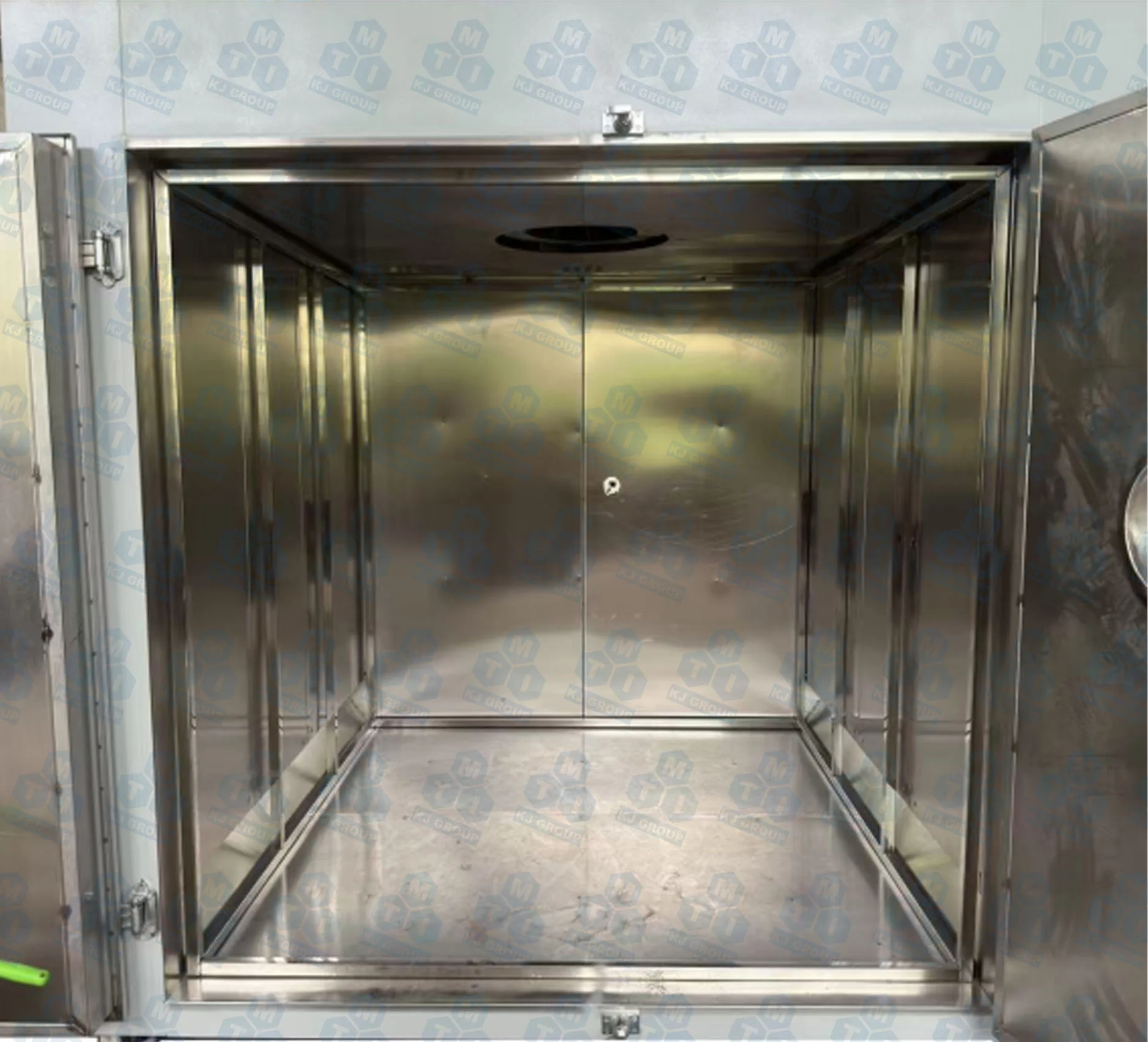 300°C or 500°C Convection Oven (2.6 W × 1.3 D× 1.4 H m, 4732 L) - KSL500X4700 - Image 3