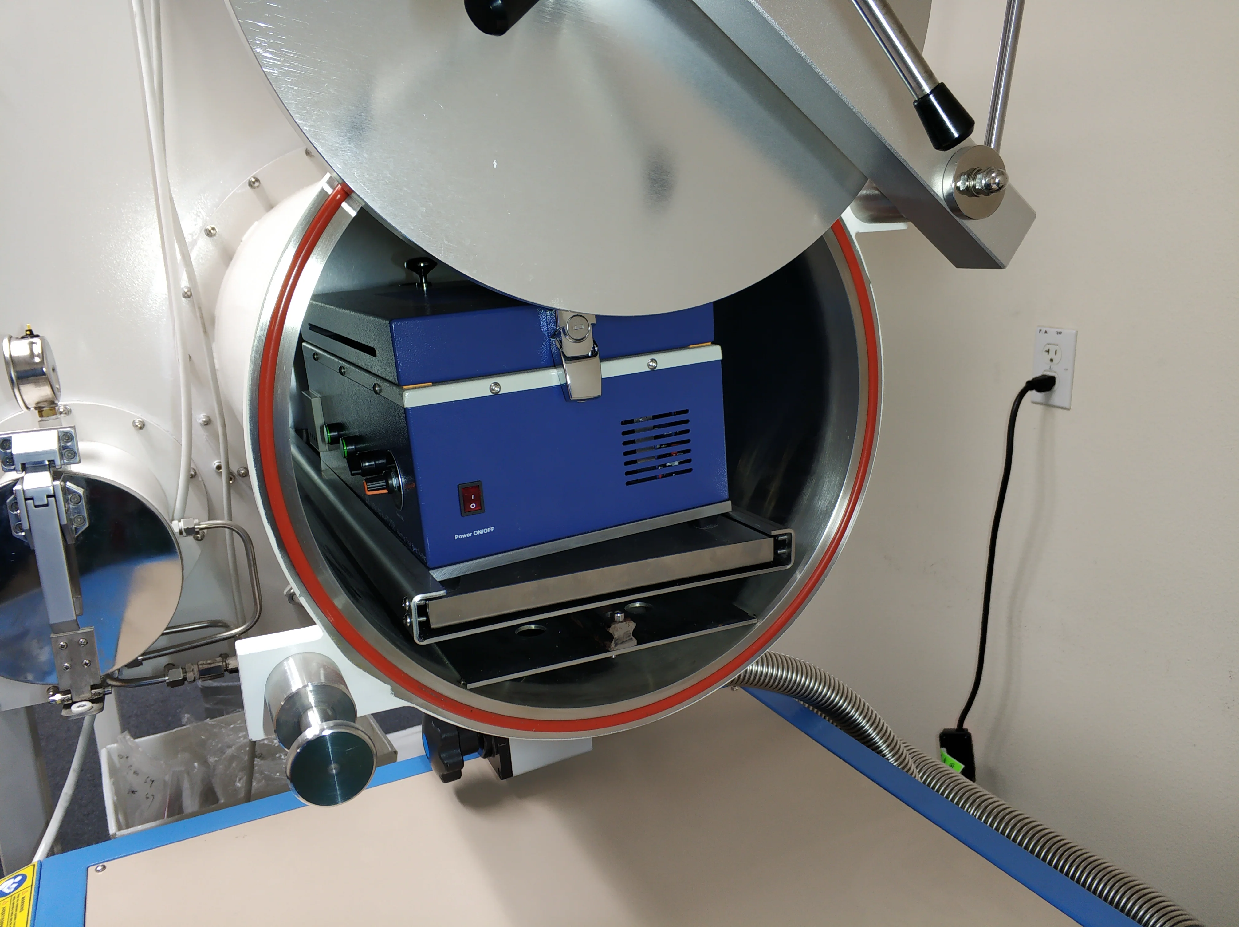 Mini Tape Casting Coater w/ Heat-able Vacuum Bed ( 130Wx200L mm, 100C Max) & Vacuum Pump. - MSK-AFA-HC100 - Image 3