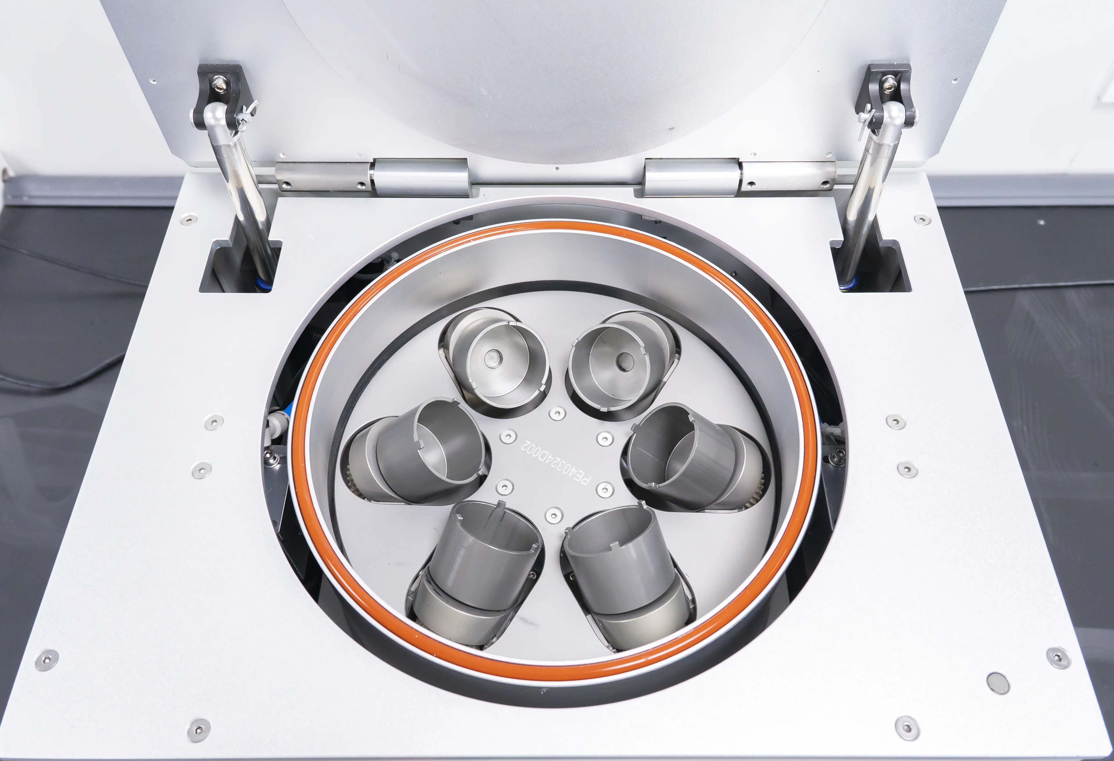 Six-Position Vacuum Planetary Centrifugal Mixer - MSKPCEVA630 - Image 6