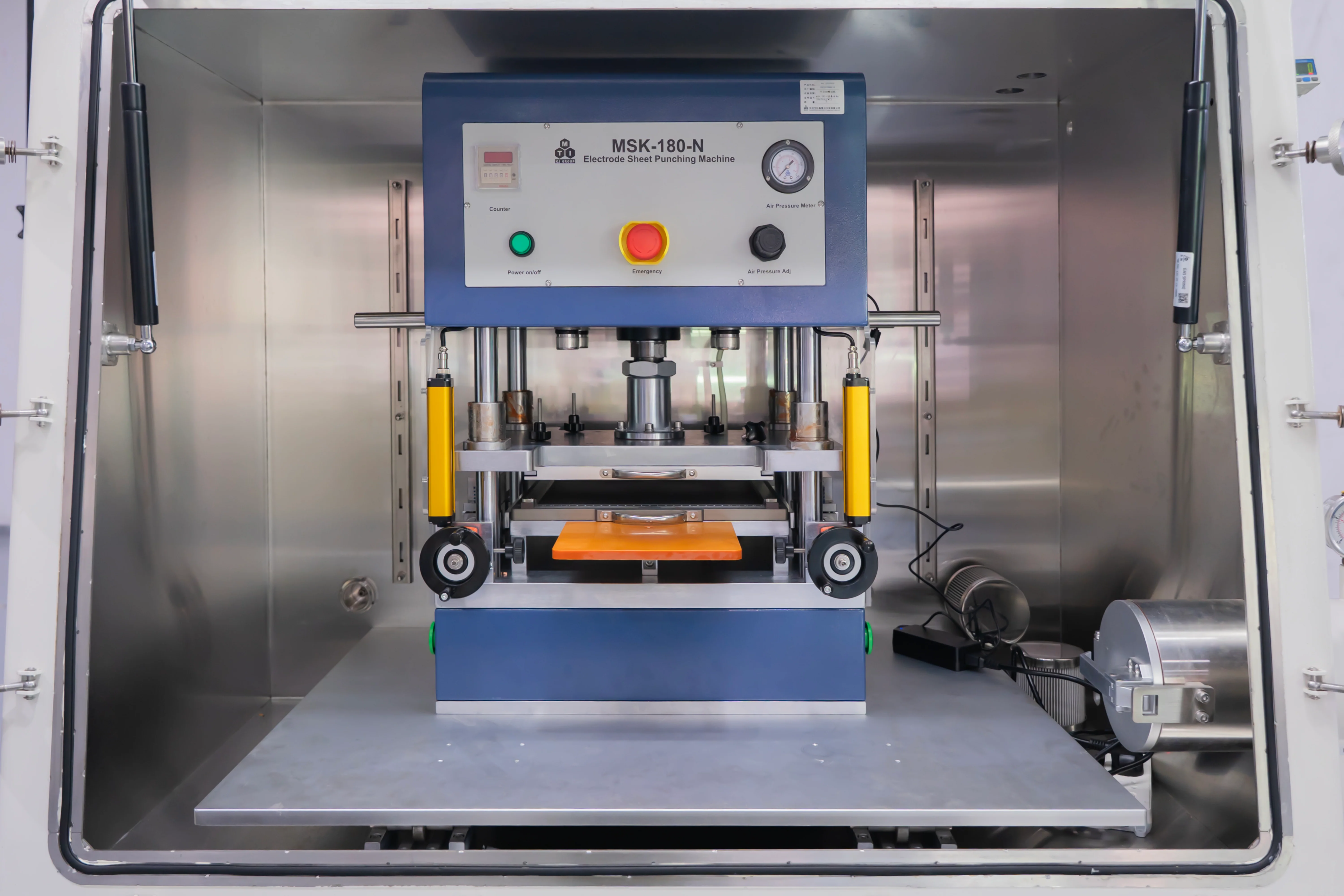 Semi-Automatic Die Cutter for Pouch Cell Electrodes (Max. 200 L x 200 W, mm) Compatible with Glovebox - MSK180NG - Image 5