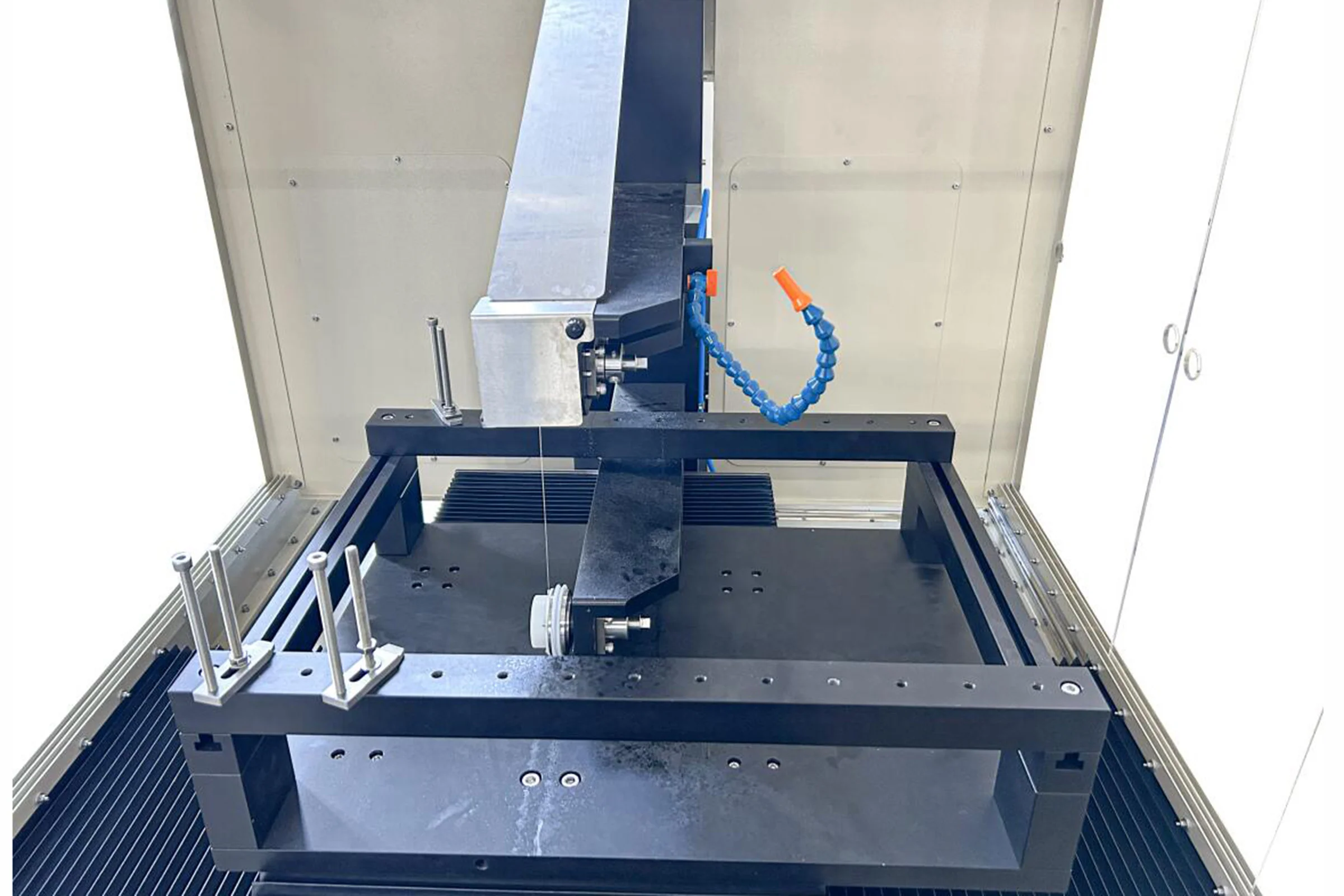 Diamond Wire Curve Cut Machine for Max Sample of 15.7 x 15.7"  with PC Control - STX-200QX - Image 3